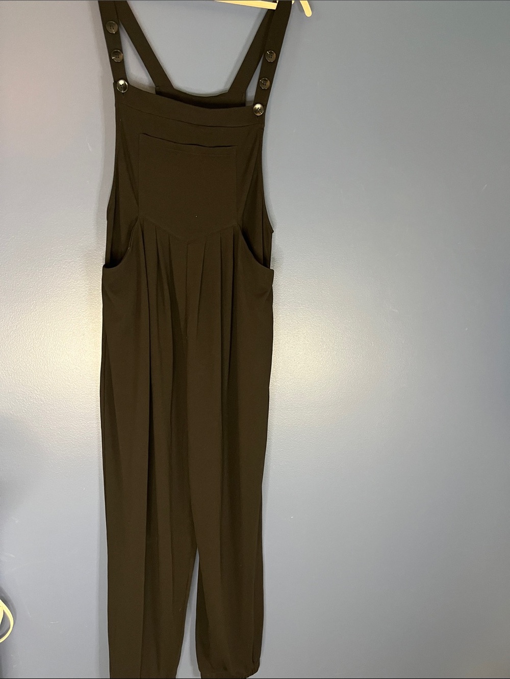 HALARA Black Pinafore Jumpsuit with Pleated Front adjustable straps, big pockets